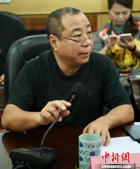 中國電影家協會副主席、著名導演尹力發言。 夏煜 攝