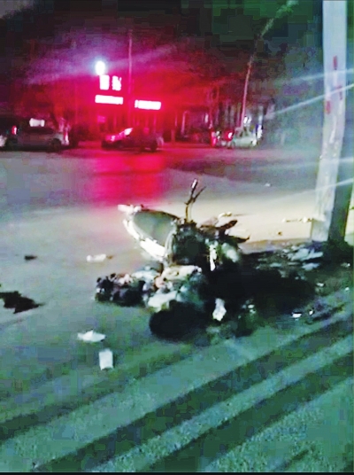 濮陽市3名學生凌晨騎摩托車出事故 全部身亡