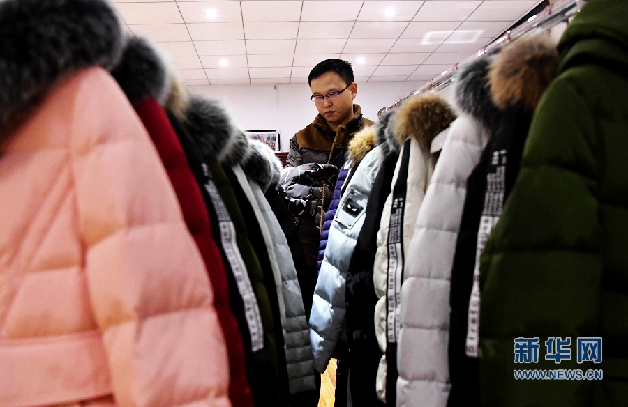 7‰農(nóng)民工返鄉(xiāng)成中國(guó)農(nóng)村建設(shè)新力量 7‰農(nóng)民工返鄉(xiāng)成中國(guó)農(nóng)村建設(shè)新力量