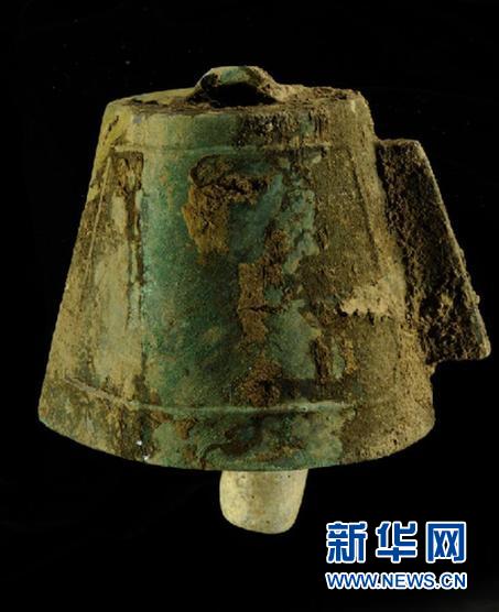 (新華全媒頭條·二里頭遺址·圖文互動)(8)走進最早的“紫禁城” 發現“最早的中國”