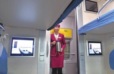 揭秘高鐵動臥內部設置:每鋪標配插座和電視