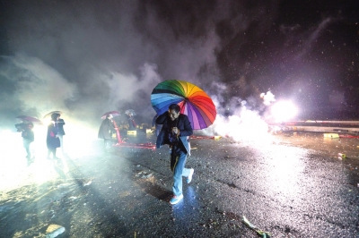 北京今年春節(jié)煙花銷售微降市政府要求把燃放量降下來