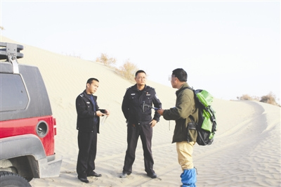 男子欲輕生獨闖“死亡之海”迷路后報警求救