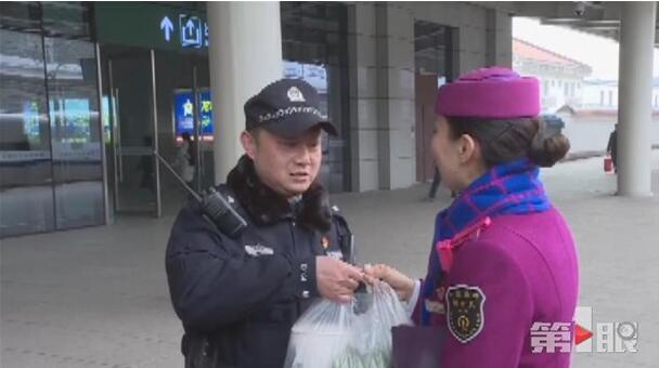 【暖新聞】你的春運之路 背后是他們的堅守和付出