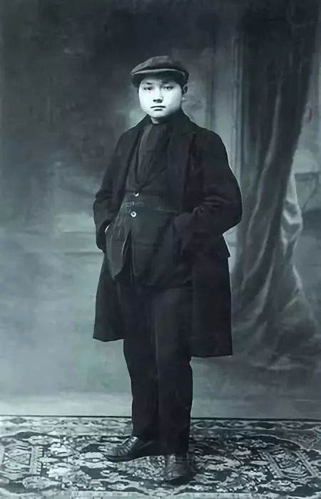 看了不下一百遍、貼身伙伴、入門老師……老一輩革命家紛紛點(diǎn)贊這本書!